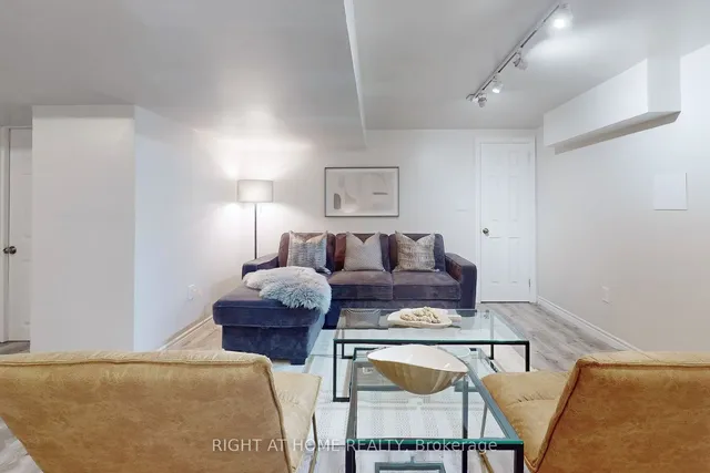 Additional image 28 of 35 Oliana Way