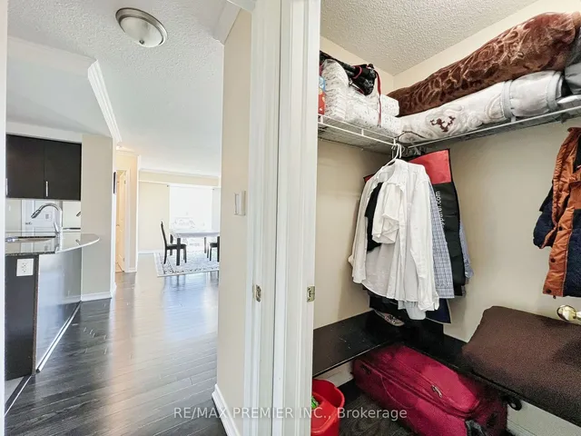 Additional image 19 of 9 George St Unit 811