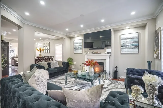 Additional image 14 of 102 Commodore Dr