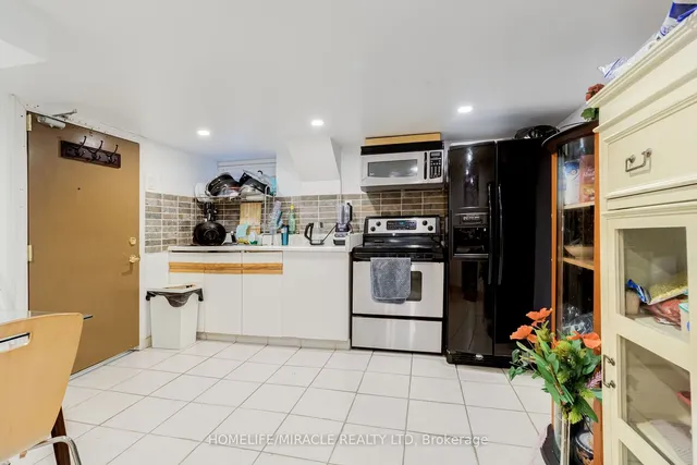 Additional image 15 of 8 Mill St