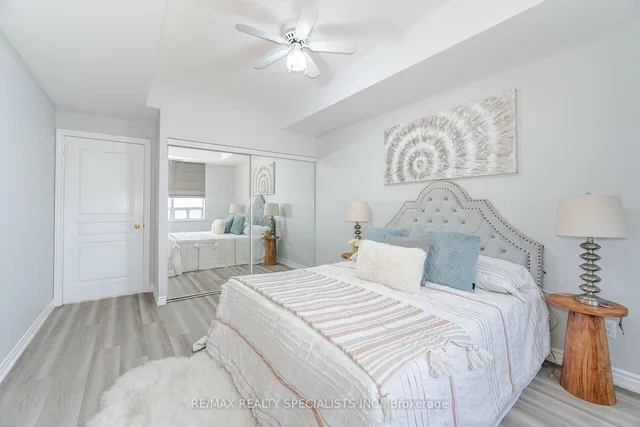 Additional image 21 of 1 Belvedere Crt Unit 909