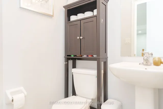 Additional image 13 of 25 Telegraph St