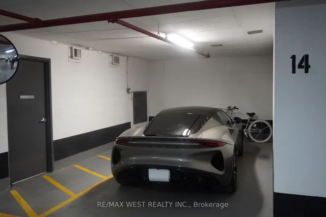 Additional image 16 of 220 George St Unit TH1