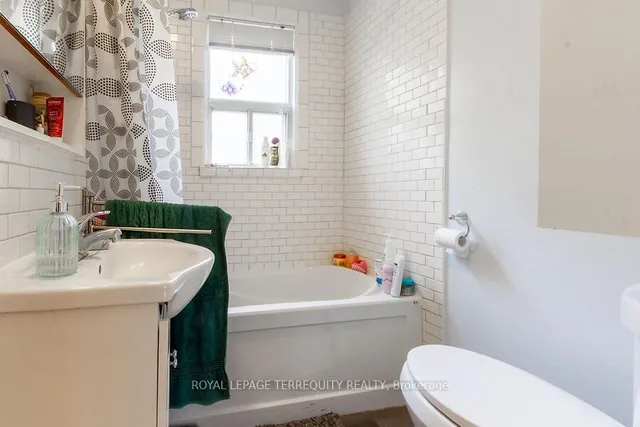 Additional image 19 of 12 Chauncey Ave