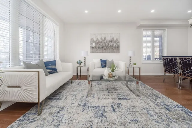 Additional image 3 of 25 Upshall Dr