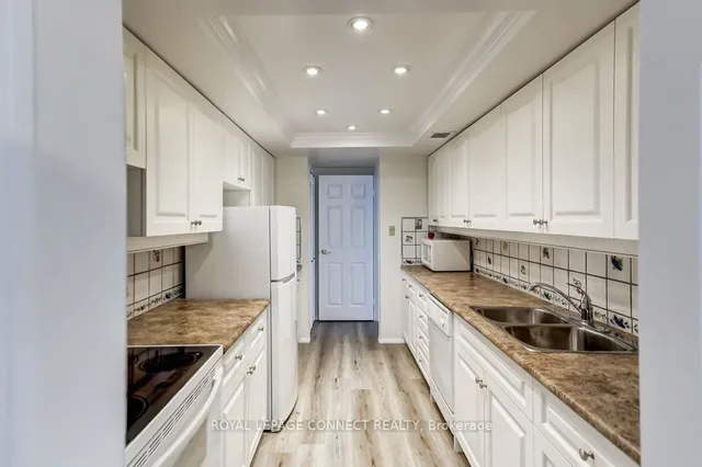 Additional image 10 of 75 Wynford Heights Cres Unit 1908