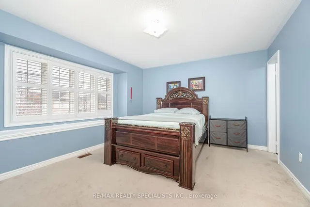 Additional image 25 of 5 Saddler Ave