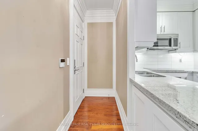 Additional image 6 of 35 Balmuto St Unit 2101