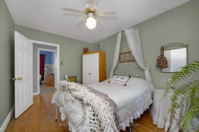 Additional image 21 of 36 Cavendish Cres