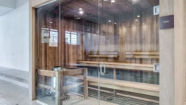 Additional image 34 of 2181 Yonge St Unit 1612