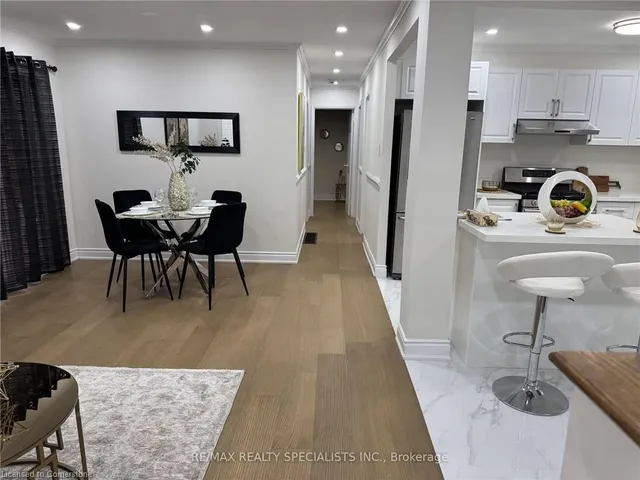 Additional image 11 of 206 Folkstone Cres