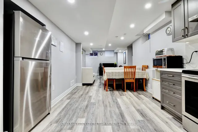 Additional image 35 of 477 Brisdale Dr