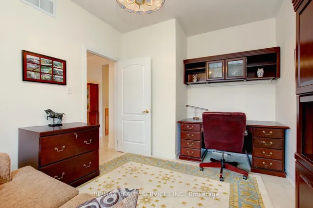 Additional image 17 of 28 Calliandra Tr Unit 33