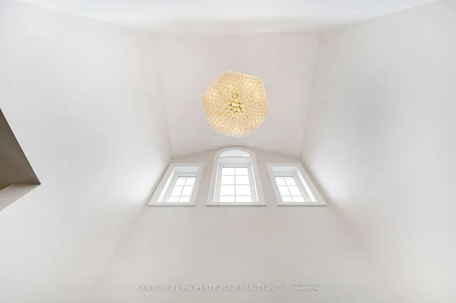 Additional image 4 of 9 Haywood Dr