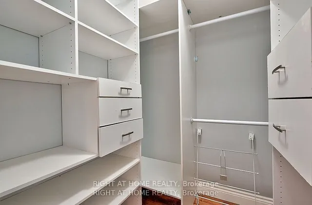 Additional image 11 of 101 Subway Cres Unit 206