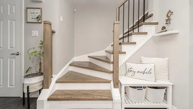 Additional image 13 of 60 Roehampton Cres