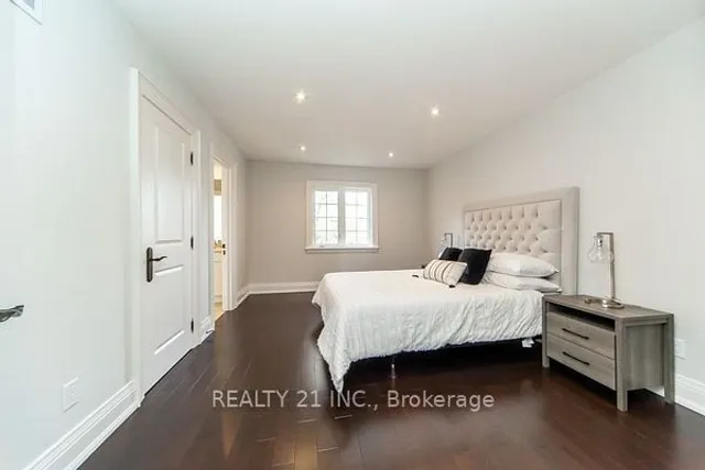 Additional image 19 of 92 Hill Cres