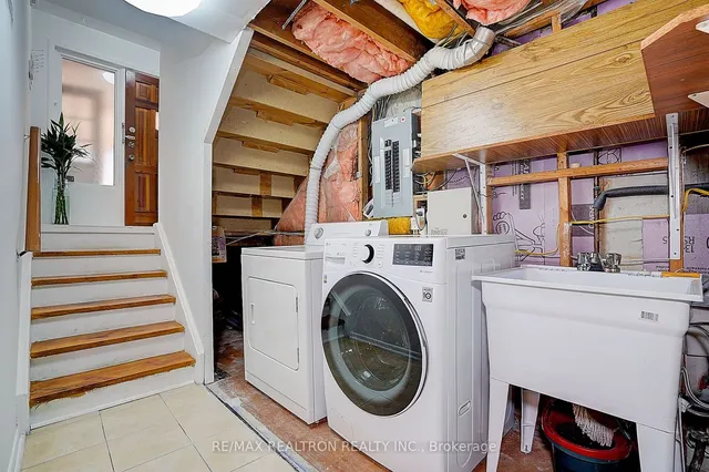 Additional image 34 of 73 Pettibone Sq