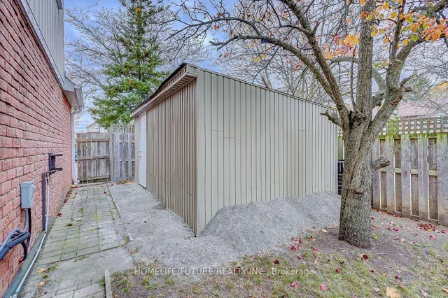 Additional image 32 of 57 Roughfield Cres