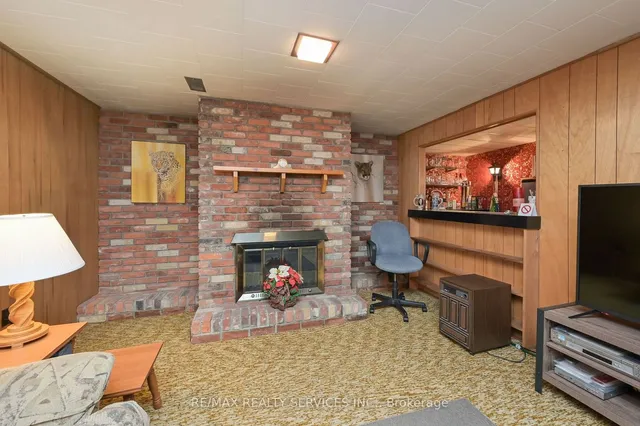 Additional image 31 of 47 Durham Cres