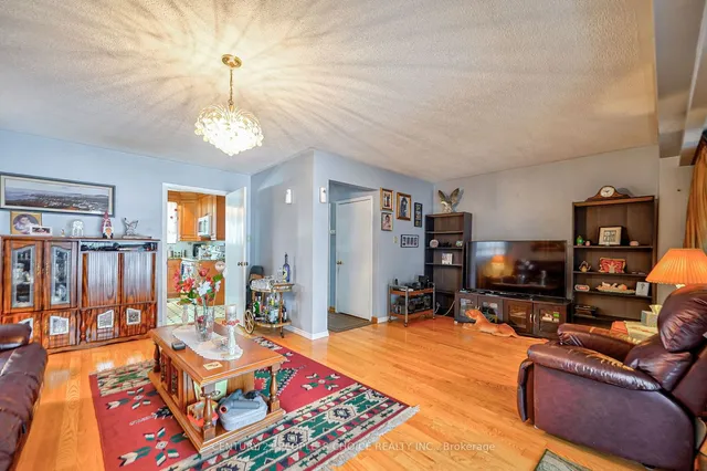 Additional image 15 of 27 Felan Cres