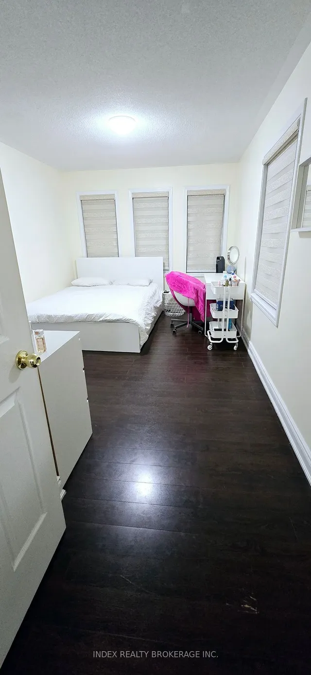 Additional image 10 of 19 Garibaldi Dr