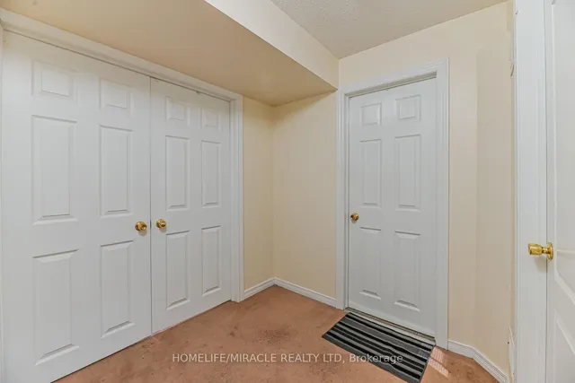 Additional image 33 of 169 Crystal Glen Cres