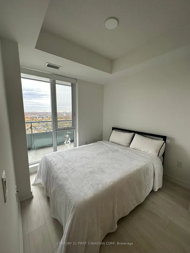 Additional image 15 of 225 Sumach St Unit 2810