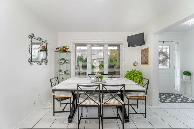 Additional image 6 of 82 DOLPHIN SONG Cres