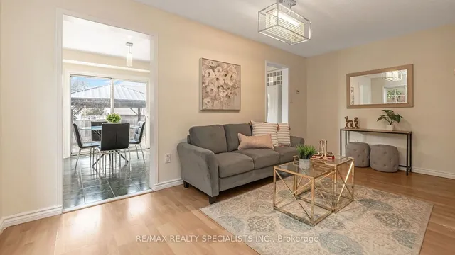 Additional image 7 of 42 Caruso Dr