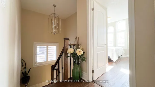 Additional image 16 of 36 Roulette Cres