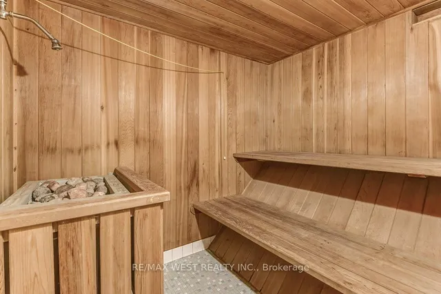 Additional image 32 of 120 Neilson Dr