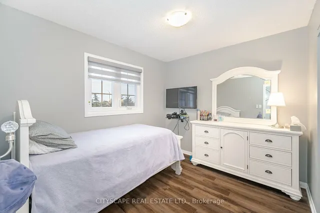 Additional image 27 of 90 Toba Cres