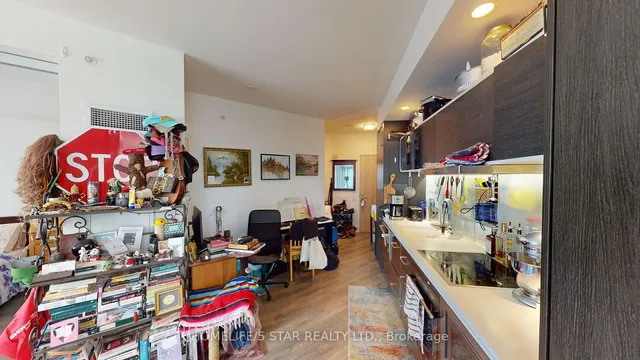 Additional image 3 of 45 Charles St Unit 2106