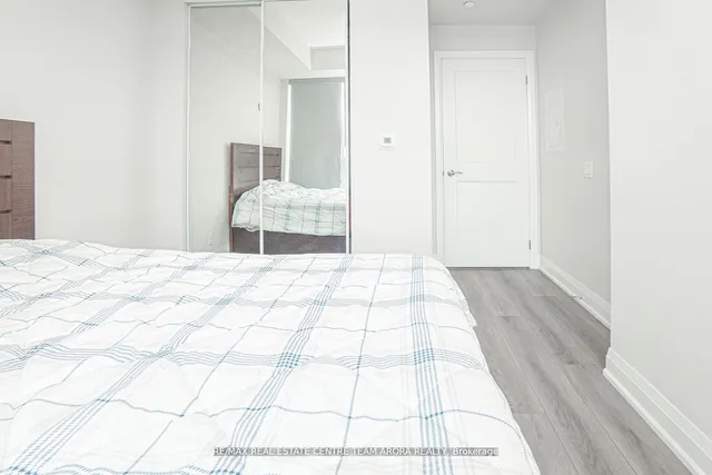 Additional image 22 of 15 Lynch St Unit 608