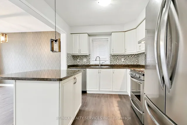 Additional image 15 of 8 TOLEDO Lane