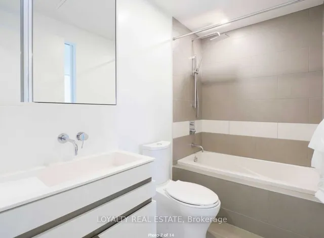 Additional image 7 of 197 Yonge St Unit 1210