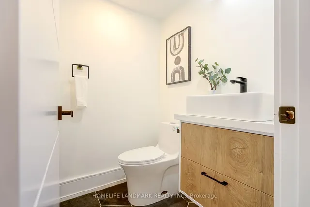 Additional image 17 of 18 Haig Ave