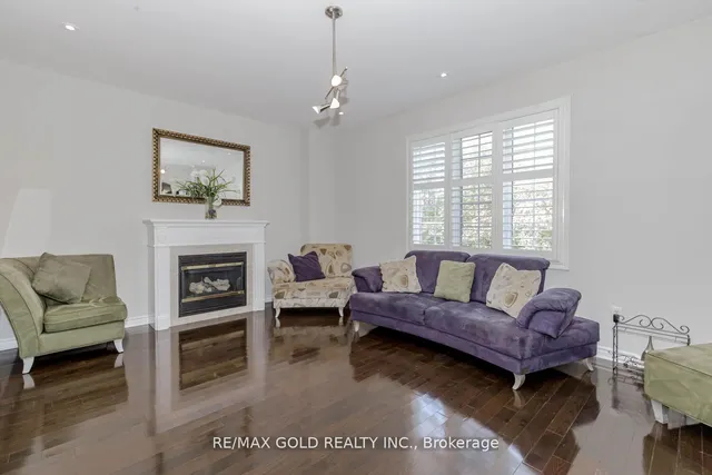 Additional image 11 of 71 Crocker Dr