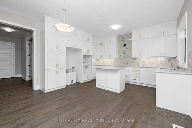 Additional image 10 of 61 Goodview Dr