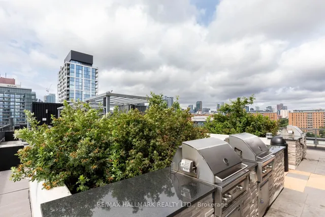 Additional image 36 of 120 Parliament St Unit 1009