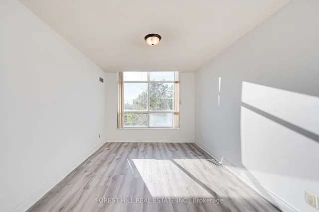 Additional image 13 of 2550 Lawrence Ave Unit 205