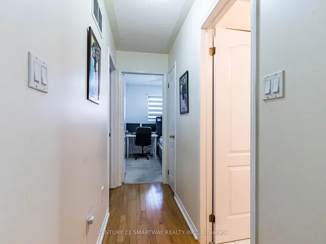 Additional image 19 of 32 Creekwood Dr