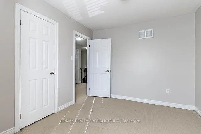 Additional image 35 of 11 SKY HARBOUR Dr