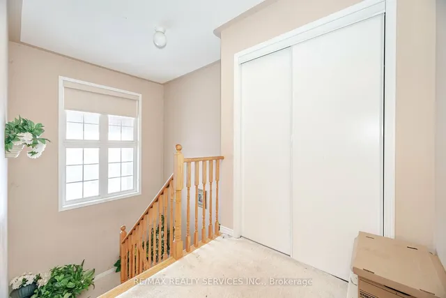 Additional image 17 of 77 Winners Circ