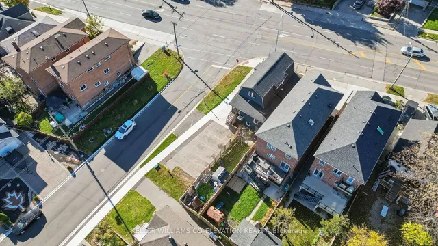 Additional image 39 of 681 Scarlett Rd