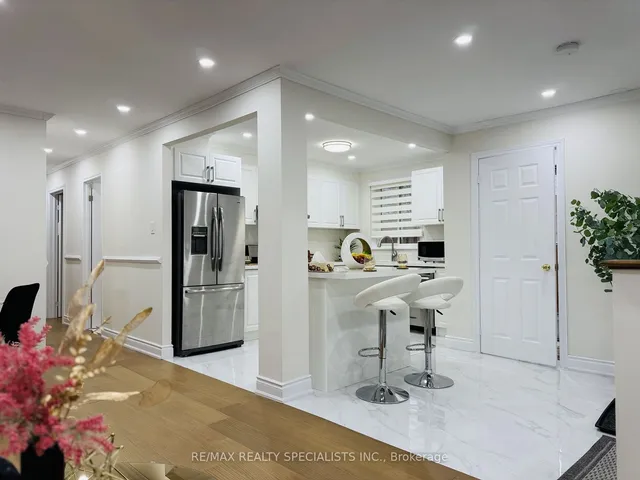 Additional image 8 of 206 Folkstone Cres