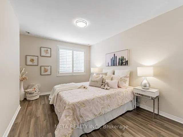 Additional image 30 of 108 Finch Ave Unit D9