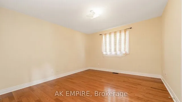 Additional image 30 of 67 Saint Hubert Dr