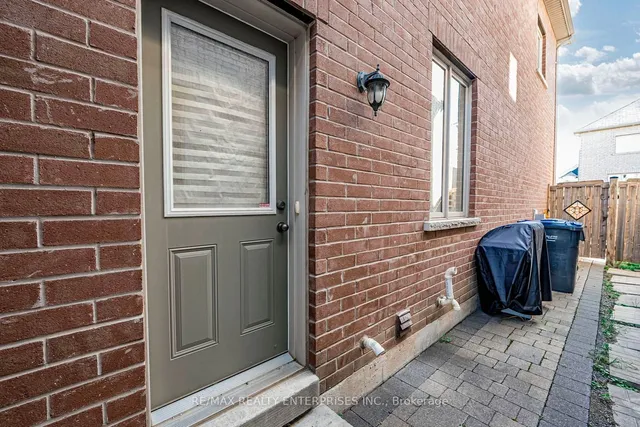 Additional image 26 of 39 Lampman Cres